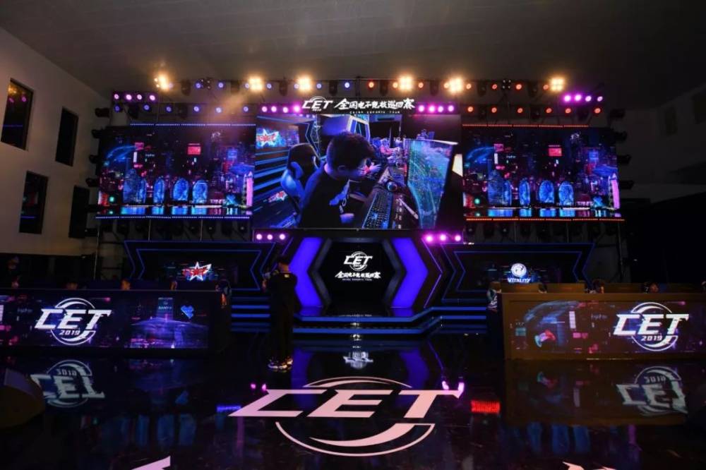 教练可以将 教练可以将