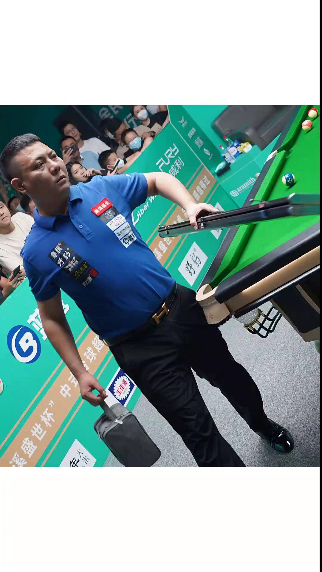 面对实力相 面对实力相